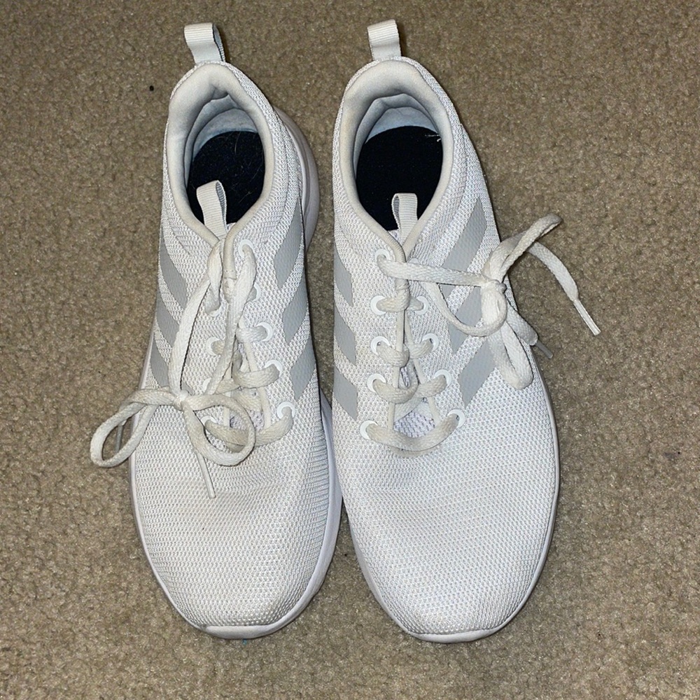 adidas white youth athletic sneakers size 5